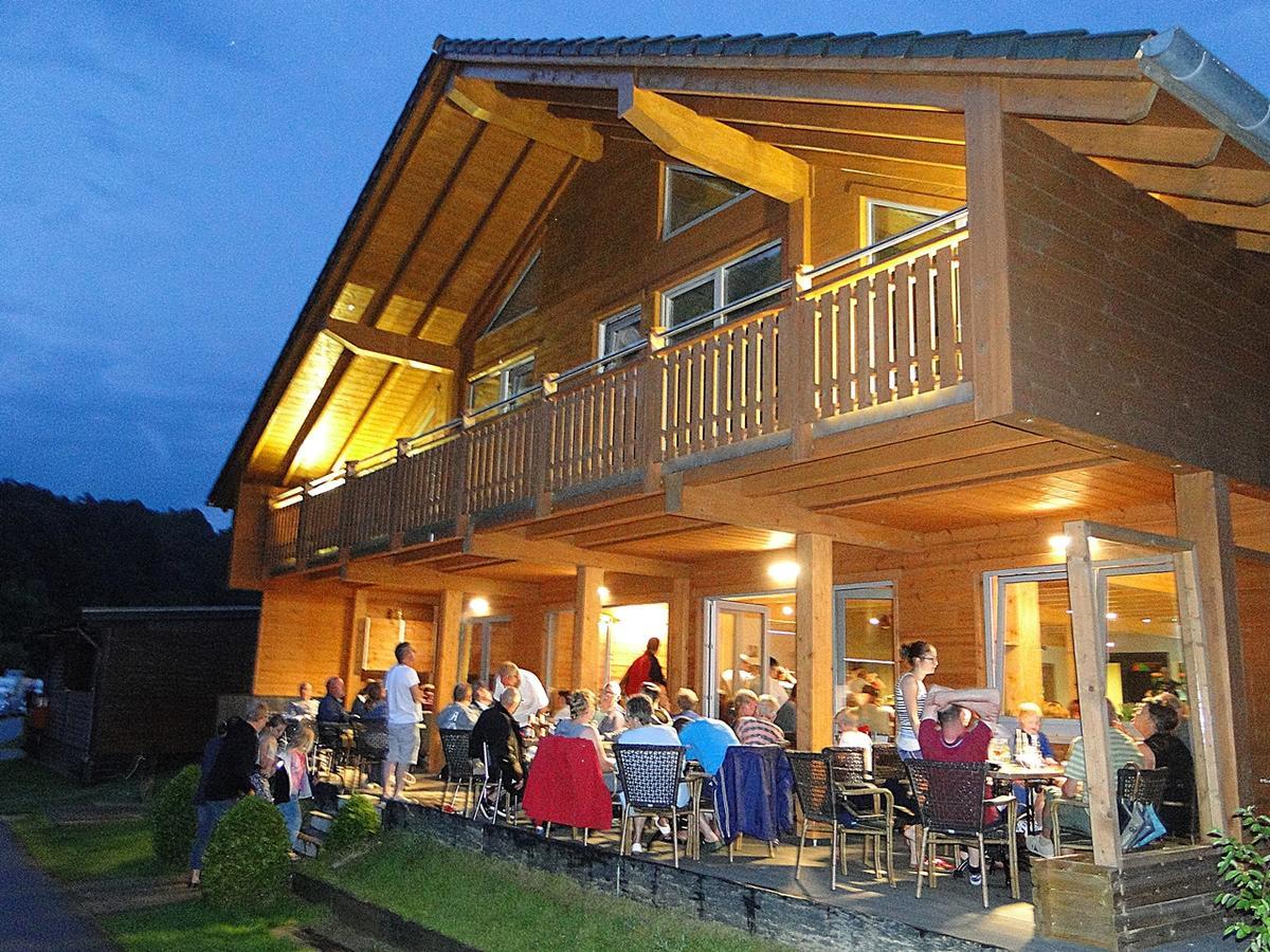 Camping Bissen เอส-ซัวร์-ซูร์ ภายนอก รูปภาพ